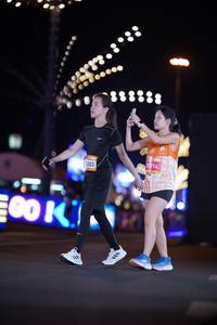 BIB: 1203, 888888, 111
                            <button type="button" onclick="openModal(22996257)" class="btn btn-primary btn-sm float-right btn-popup" data-toggle="modal" data-target=".modal-high-quality">
                        <i class="fas fa-shopping-cart"></i> Add to Cart
                    </button>
                                            <button type="button" onclick="isThisMe(22996257, true)" class="btn btn-success btn-sm float-right btn-popup btn-isme hidden" data-toggle="tooltip" data-placement="bottom" title="นี่คือรูปของคุณใช่ไหม คลิกที่นี่เพื่อเอาเข้าอัลบั้ม">
                        <i class="fas fa-plus"></i> Add to album
                    </button>
                    <button type="button" onclick="isThisMe(22996257, false)" class="btn btn-warning btn-sm float-right btn-popup btn-isnotme hidden">
                        <i class="fas fa-ban"></i> Remove from album
                    </button>
